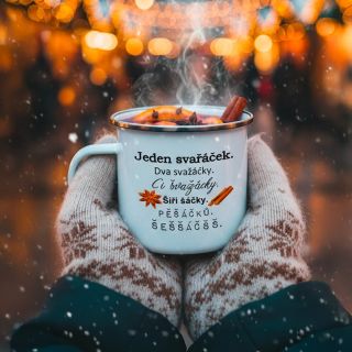 😂 „Dva svažáčky… či svažáčky…“ 🍷 Tenhle plecháček mluví za tebe 🎄 Perfektní dárek pro kámoše, co miluje vánoční trhy (a...